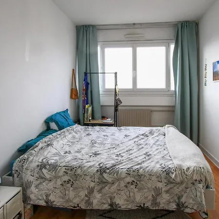 Crossing Apt With Balcony And Nice View On Paris Apartamento *